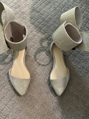 AMINAH ABDUL JILLIL Silver Glitter Bow Ankle Strap Pointed Toe Pumps Women