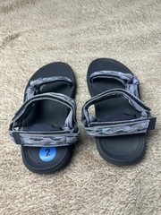 Teva Hurricane XLT 2 Mesh Total Eclipse Kids size 2 Sandals NWOB