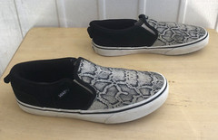 Vans Classic Snake Skin Canvas Suede Black & White Slip on Shoes Size 5.5 Missy