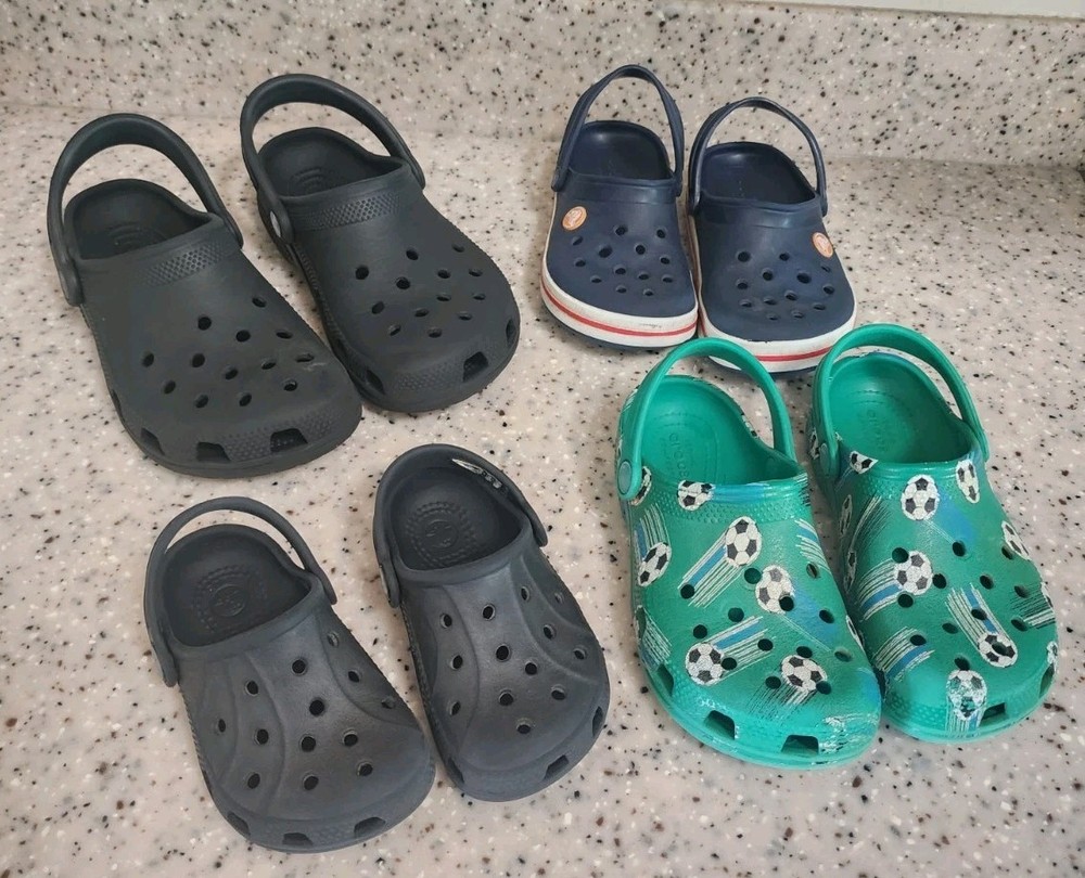 Lot Crocs Kids Classic – Black, Blue Soccer, Boy/Girl Kids Size 4 Junior, Childs