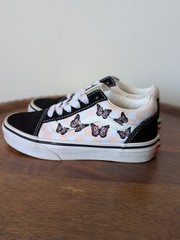 Vans Old Skool Checkerboard Skate Shoe Little Kid Black/White/Butterflies Sz 12