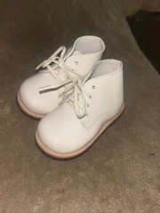 Vintage Boy’s White Leather Toddler Shoes Size 4 Toddler Baby Josmo Walker
