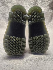 „Monster Foot Light-Up Rain Boot