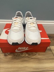 Nike Waffle Trainer 2 Low White Sail DC6477-100. Size 7Y (GS) Women’s Size 8.5.