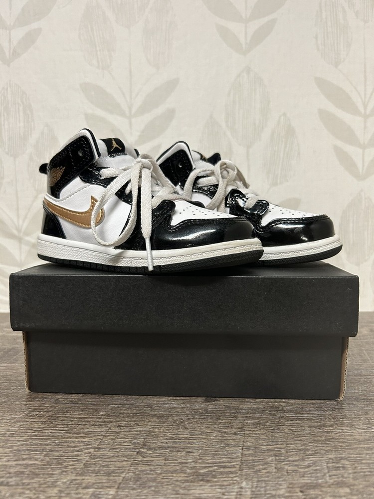 Jordan 1 Mid SE TD Black/Metallic Gold-White BQ6933-007 8C