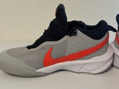 Nike Team Hustle D 10 (GS) trainer’s CW6735 006 uk 5.5 eu 38.5 us 6 Y NEW