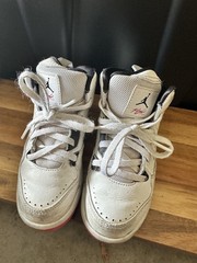 Nike Air Jordan Flight 630611-109 Size Medium 11C