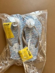 Vineyard Vines Shark Week Flip Flop sandals Keep Swimming Blue NEW Size 13 Kids