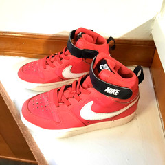 Nike Court Borough Mid 2 Red White Black CD7783-600 Kids Size 12C-VGUC