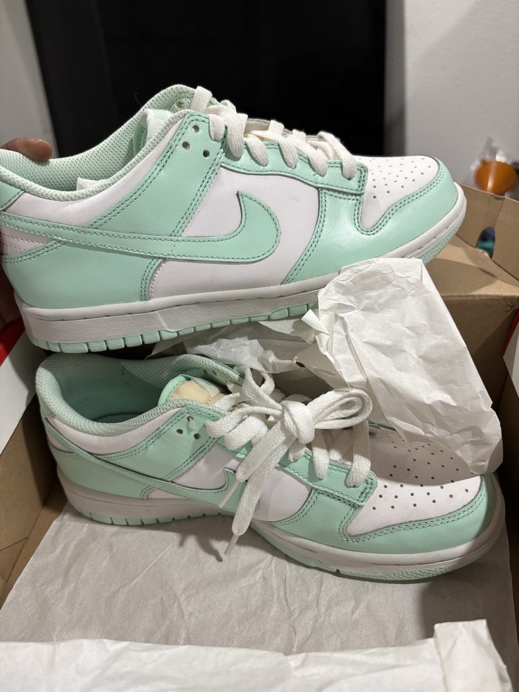 Nike GS Dunk Low ‚Mint Foam‘ FZ3534-100 White/Mint Foam SZ 6-6.5 Brand New