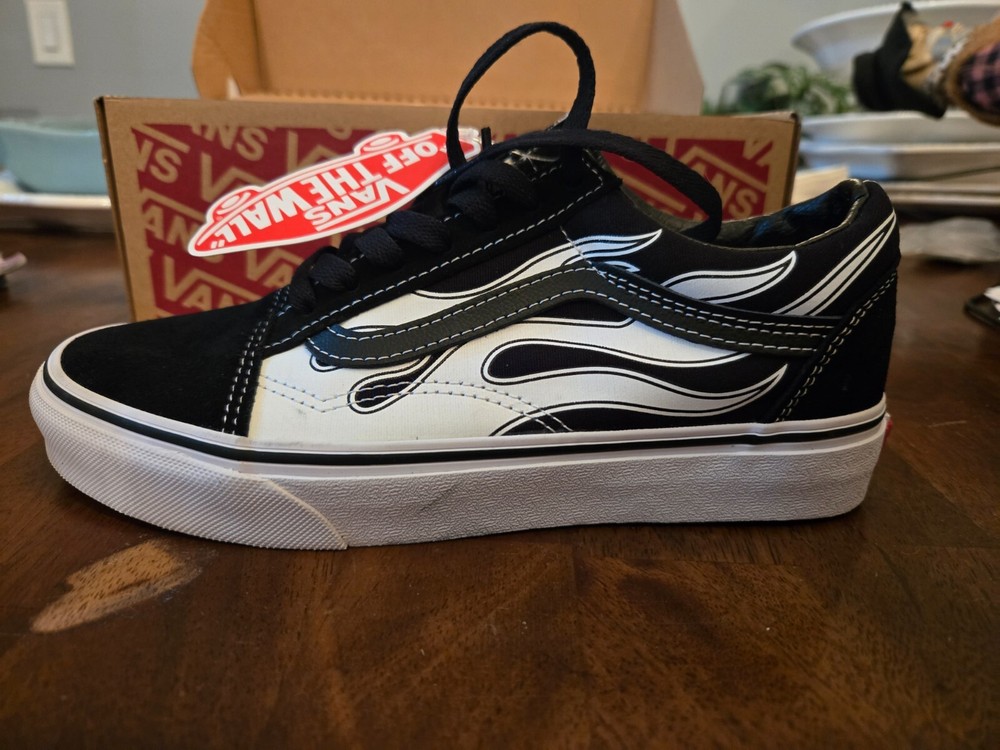 Vans Old Skool Flame Black/White Size 5 US
