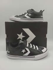 Converse Pro Blaze Strap Ox Youth Size 13C Black White Athletic Sneakers A08477C