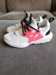 Size 1Y – Nike Kids React Presto White Blue Pink – BQ4003-101 – GREAT CONDITION!