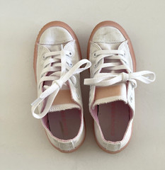 Converse Chuck Taylor All Star Ox Shoes White-Cherry Size 1