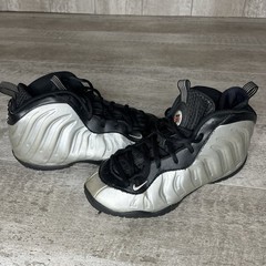 Nike Air Foamposite One Chrome Silver Black GS CN5268-001 Youth Size 7Y
