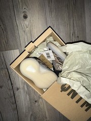Infant Adidas Yeezy Quantum