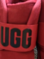 Ugg Classic Neumel II RED Big Kids Size 5 1110703K New