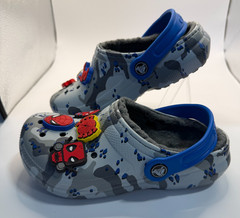 Crocs Kids‘ Boys Classic Lined Grey Blue Camo Clogs Spiderman Jiblets Sz J1