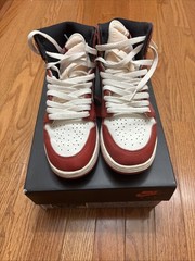 Size 6 (GS) – Jordan 1 Retro OG High Chicago Lost & Found