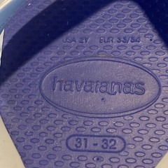 havaianas flip flops Blue Gray size 2 youth 31-32 Travel Beach