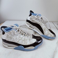 Nike Boys‘ Air Jordan Dub Zero Legend Blue Basketball Shoes Sneakers, Sz 6.5Y