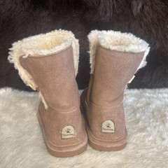 Bearpaw boots 2 (4825)