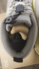 On Cloud 3.5Y Cloudhero Mid Waterproof Running shoes New in box
