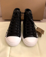 BURBERRY UNISEX LARKHALL LOGO HIGH TOP SNEAKERS – BLACK – 29 EU / 11.5 US – NIB!