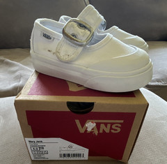 VANS Mary Jane White Canvas Buckle Strap Casual Shoes Kids US 4 Rubber Sole