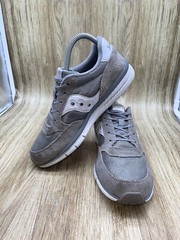 Saucony Jazz Lite Size 5.5M Yourh Gray White Athletic Comfort Running Sneakers
