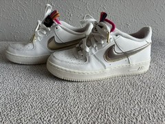 Nike Air Force 1 LV8 Double Swoosh White Gold Silver Sneakers Size 5.5Y
