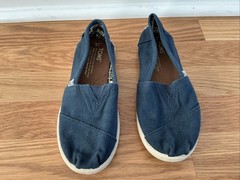 Kids Navy Blue Toms Classic Shoes Size Youth 2