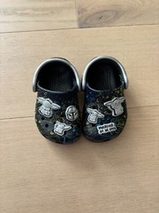 Crocs Unisex Child Classic Star War Grogu Clog, Toddler Size 4