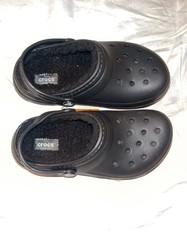 Crocs Kids Classic Lined Clogs Shoes Black NWT Size C13 Toddler Kids 207010-060