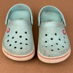 Crocs Kids Crocband Clogs – Light Blue / Pink – Youth Size J1