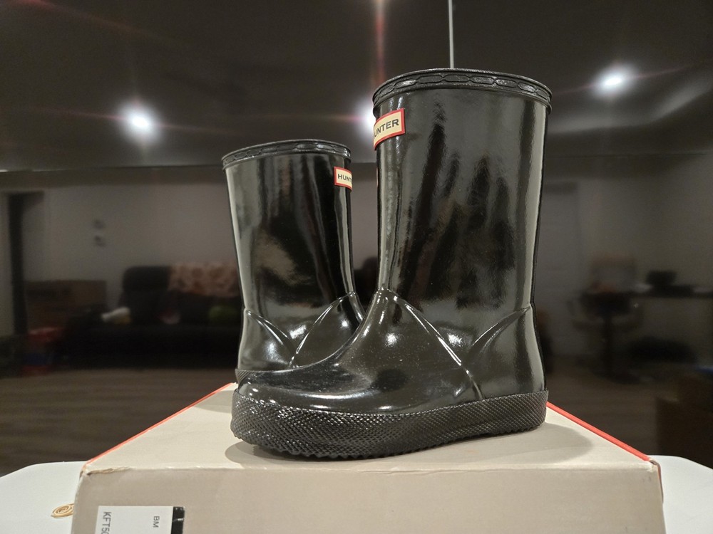Hunter Little Kids Original First Classic Gloss Rain Boots, Boys Sz 7, Girls 8