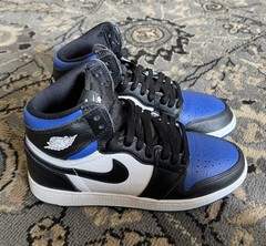 Nike Air Jordan 1 Retro High Game Royal Toe 575441-041 Youth GS Size 6Y