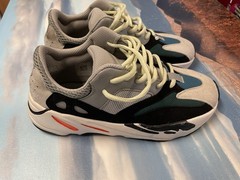 adidas Yeezy Boost 700 Wave Runner Gray Black Blue Orange Athletic Sneaker sz 8