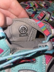 Keen Whisper Waterproof Turquoise Strips Hiking Sandals Youth Size 5 EU 37