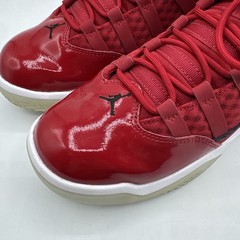 Nike Jordan Max Aura Basketball Shoes Red White Youth Size 7Y CQ9544-600 2019