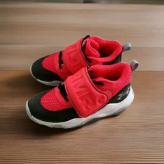 Under Armour Pre School Zone Basketball 13 K Shoe RED/BLK 3026638-600 Support