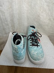 Jordan Jasmine GG ‚Tide Pool Blue‘ size US 7Y