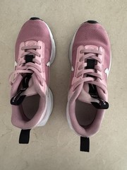 Nike Air Max Pink/White/Black Lace-Up Low Top Athletic Sneakers Teens