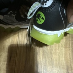 Jurassic World T-Rex LED Light-Up Hook & Loop Camo Sneakers Kids US 10 EU 27.5