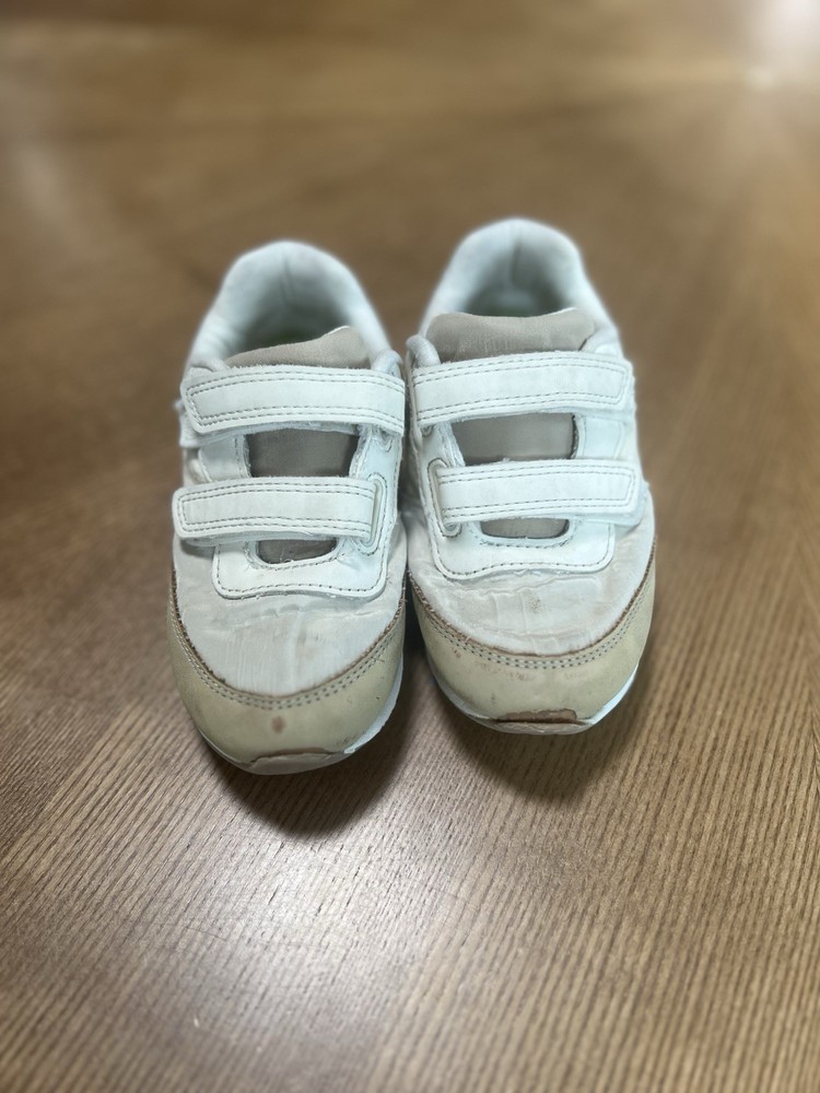 Cat and Jack Cream and Tan Classic Hook and Loop Closed Top Sneakers Kids 10