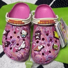 🔥 Crocs Classic Clog – Hello Kitty And Friends – J3 Brand New