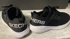 Skechers GOrun Fast Valor Running Shoe Black Boy/Girl Athletic Sneaker Size 4.5