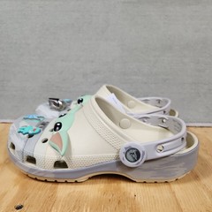 Disney Star Wars x Crocs ‚Grogu‘ Classic Clogs Kids Size J6 NEW