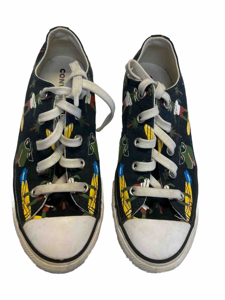 Converse Sneakers Black Graphic Print L ow Top Kids size 3 Shoes Dinosaurs