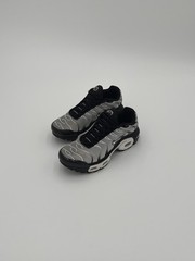 Nike Air Max Plus GS Black Metallic Silver Youth Size 5.5